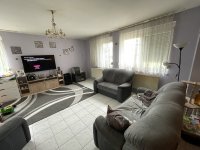 Eladó családi ház, Székesfehérvárott 155 M Ft, 6 szobás