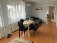 Kiadó családi ház, albérlet, Komáromban 650 E Ft / hó