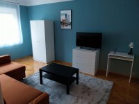 Kiadó téglalakás, albérlet, Pécsett 200 E Ft / hó, 2 szobás