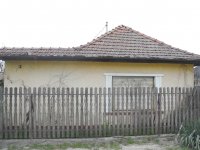 Eladó családi ház, Cegléden, Harcsa utcában 14.75 M Ft