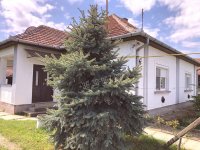 Eladó családi ház, Békéscsabán 27.9 M Ft, 3 szobás