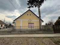 Eladó családi ház, Szedresen 18 M Ft, 3 szobás