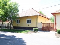 Eladó családi ház, Hatvanban 69.9 M Ft, 2 szobás