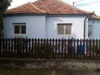 Eladó családi ház, Aszódon, Széchenyi úton 44 M Ft, 3 szobás