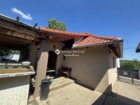Eladó családi ház, Pécsett 39.9 M Ft, 2 szobás