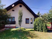 Eladó családi ház, Hévízen 169 M Ft, 5+1 szobás