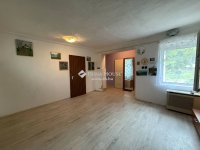 Eladó családi ház, Kiskunhalason 22.9 M Ft, 3 szobás
