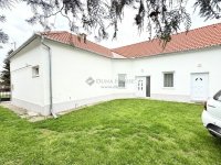 Eladó családi ház, Hobolon 59.9 M Ft, 4 szobás