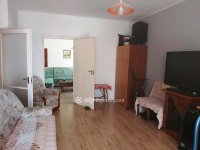 Eladó téglalakás, Békésen 25 M Ft, 3 szobás