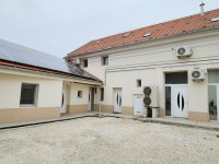 Eladó családi ház, Nagykőrösön 195 M Ft, 14 szobás