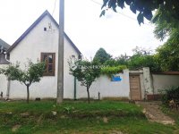 Eladó családi ház, Tatán 38 M Ft, 2 szobás
