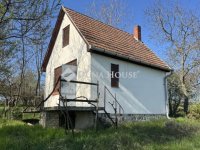 Eladó nyaraló, Győrújbaráton 25 M Ft, 1 szobás