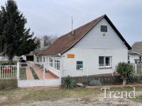 Eladó családi ház, Dunaföldváron 37.9 M Ft, 3 szobás