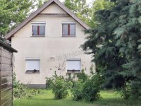 Eladó ikerház, Lőrinciben 29 M Ft, 1+2 szobás