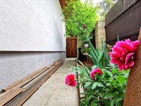Eladó családi ház, Budaörsön 59.9 M Ft, 2 szobás