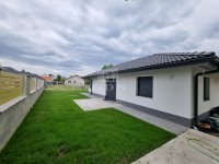 Eladó családi ház, Székesfehérvárott 84.99 M Ft, 4 szobás
