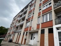 Eladó téglalakás, Oroszlányban 32 M Ft, 2 szobás