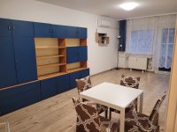 Kiadó panellakás, albérlet, Szegeden 180 E Ft / hó, 2 szobás