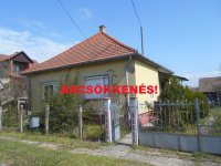 Eladó családi ház, Berkeszen 15.9 M Ft, 3 szobás