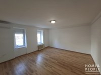 Eladó téglalakás, Szegeden 38 M Ft, 1 szobás