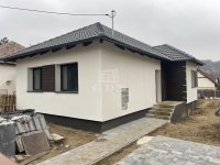 Eladó családi ház, Gödöllőn 89.99 M Ft, 4 szobás