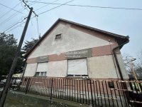 Eladó családi ház, Újszászon 14 M Ft, 2 szobás