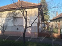 Eladó családi ház, Békéscsabán 18.5 M Ft, 2 szobás