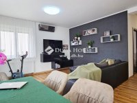 Eladó családi ház, Szombathelyen 85.9 M Ft, 4 szobás