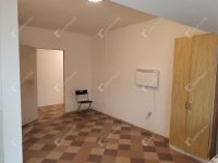 Eladó családi ház, Ácson 50 M Ft, 7 szobás