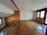 Eladó családi ház, Szegeden 169 M Ft, 8+1 szobás