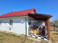 Eladó családi ház, Debrecenben 24 M Ft, 2 szobás