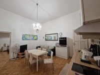 Kiadó téglalakás, albérlet, V. kerületben 390 E Ft / hó