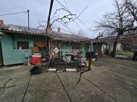 Eladó családi ház, Pécsett 39.9 M Ft, 4 szobás