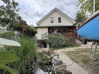 Eladó családi ház, Szigethalmon 141.99 M Ft, 7 szobás
