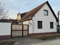 Eladó családi ház, Cegléden 71.8 M Ft, 5 szobás