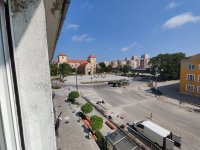 Eladó téglalakás, Várpalotán 31.5 M Ft, 2 szobás