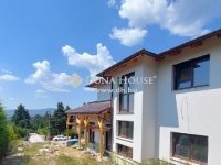 Eladó családi ház, Szentendrén 310 M Ft, 4 szobás
