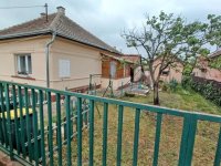 Eladó családi ház, Pusztavacson 29.9 M Ft, 2 szobás