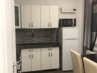 Kiadó téglalakás, albérlet, Szolnokon 230 E Ft / hó, 3 szobás