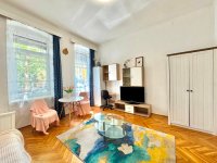 Kiadó téglalakás, albérlet, Pécsett 160 E Ft / hó, 1 szobás