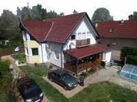 Eladó családi ház, Siófokon 98 M Ft, 7 szobás