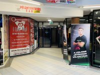 Kiadó üzlethelyiség, Pécsett, Bajcsy-Zsilinszky utcában