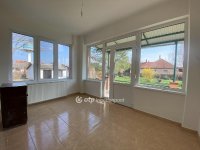 Eladó családi ház, Dömsödön 47.9 M Ft, 2 szobás
