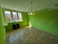 Kiadó téglalakás, albérlet, Szolnokon 125 E Ft / hó, 2 szobás