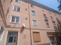 Eladó téglalakás, Komlón 13 M Ft, 2 szobás