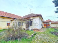 Eladó családi ház, Cegléden 39 M Ft, 5+1 szobás