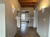 Eladó családi ház, Kecskeméten 300 M Ft, 19 szobás