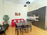 Kiadó téglalakás, albérlet, VI. kerületben 300 E Ft / hó