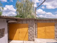 Eladó családi ház, Pécsett 89.9 M Ft, 5 szobás