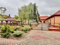 Eladó hotel, Nyársapáton 250 M Ft, 11+1 szobás